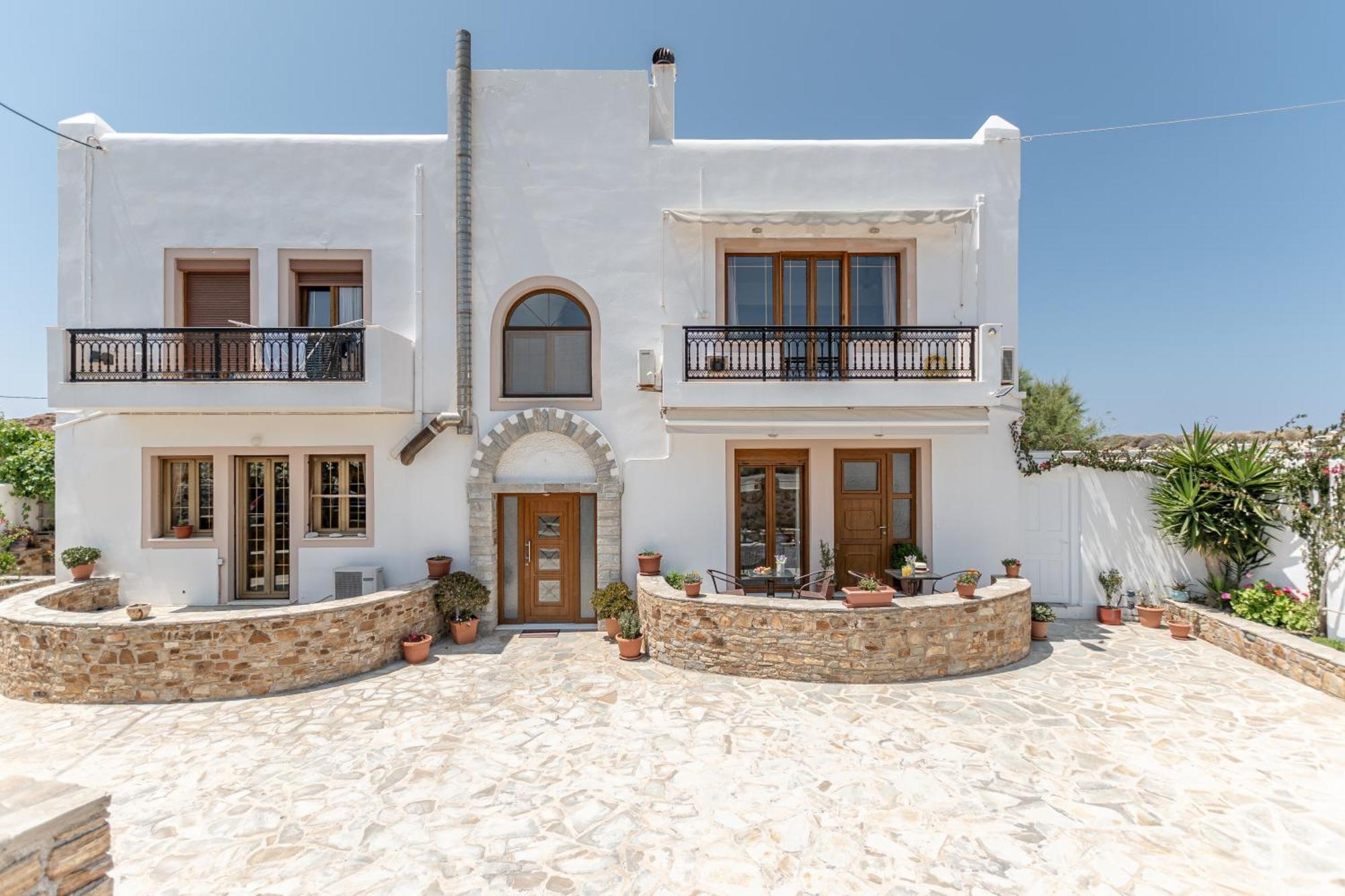 Vaso Studios & Apartment In Naxos Town Naxos City Exterior photo